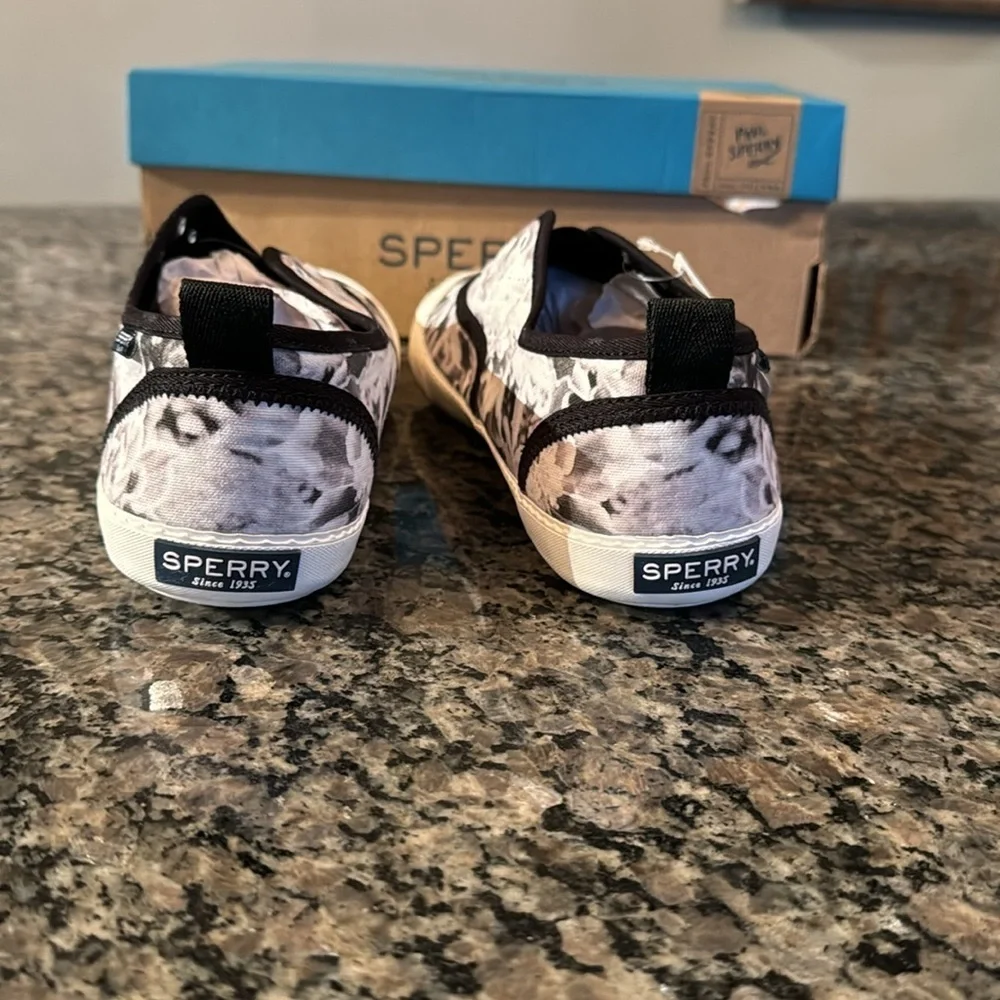 Sperry Sayel Clew Floral Xray NIB 7.5 - Picture 7 of 10